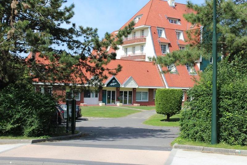 L'echapee Vue Piscine - Piscine - Parking Hardelot-Plage